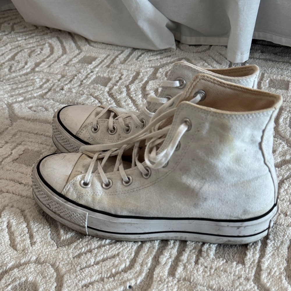 Converse Platform Sneaker